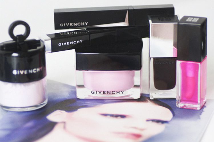 Givenchy lance la collection de maquillage  "Points d'encrage"