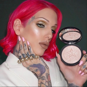 Jeffree Star Youtubeur beauté