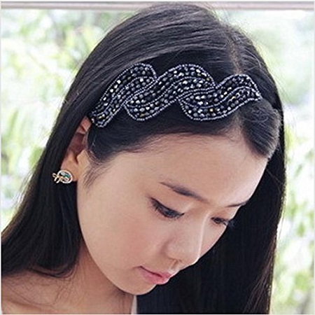 Des accessoires pour une coiffure de soirée