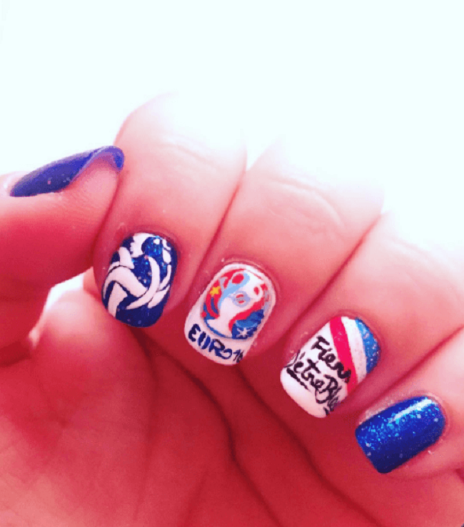 Nail Art bleu blanc rouge Euro 2016